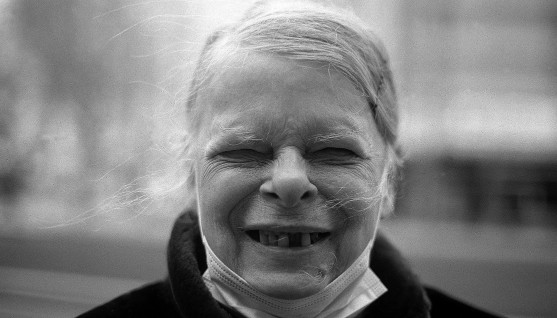 14 Far East Fort Bagn Montr026 bd ps 1